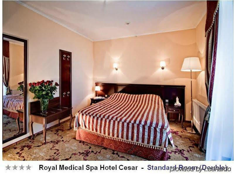 Royal Medical Cezar Hotel Truszkavec Kültér fotó